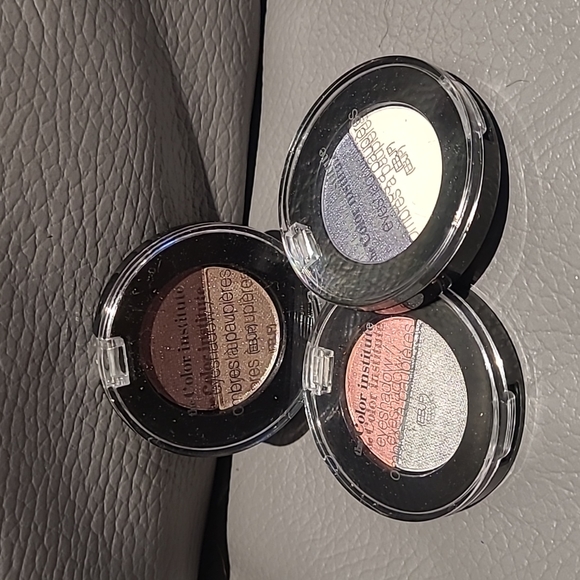 Eyeshadow palette lot - Picture 2 of 5